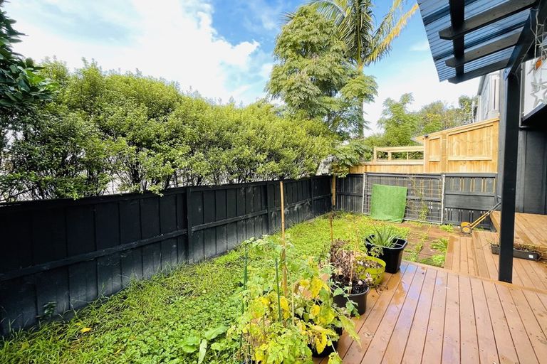 Photo of property in 38 Arawa Street, New Lynn, Auckland, 0600