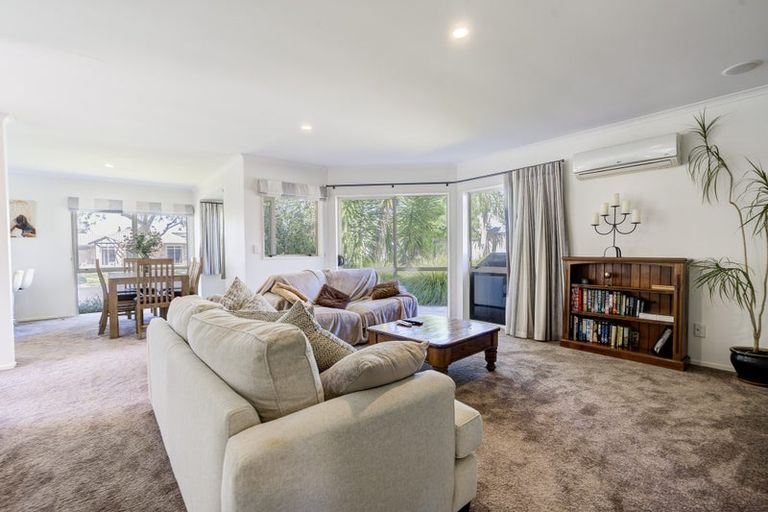 Photo of property in 18 Ballantrae Place, Huntington, Hamilton, 3210