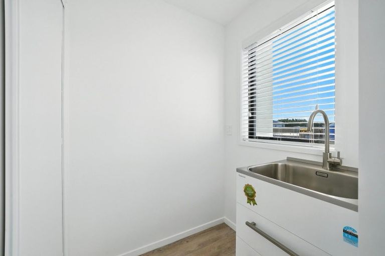 Photo of property in 3 Hunia Place, Hei Hei, Christchurch, 8042