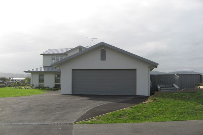 Photo of property in 25 Irwin Logan Drive, Mosgiel, 9024