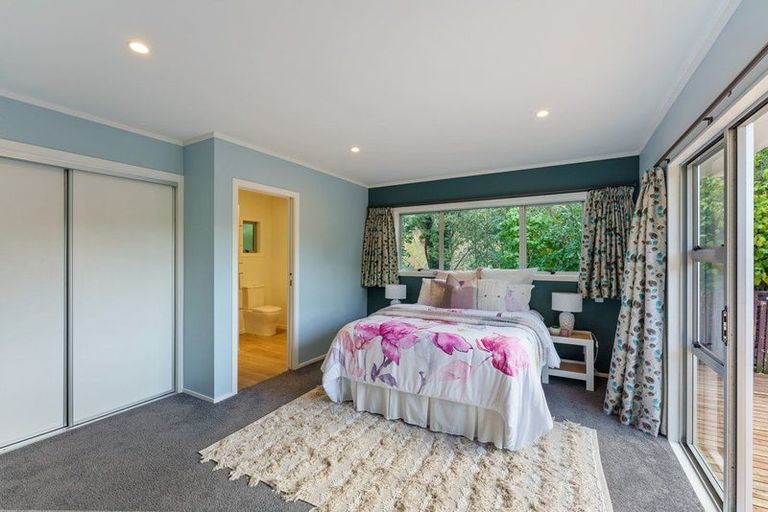 Photo of property in 103 Leinster Avenue, Raumati South, Paraparaumu, 5032