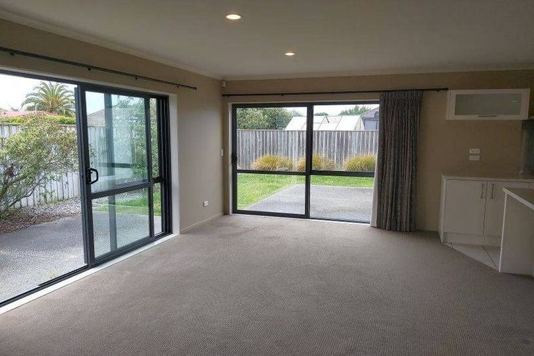 Photo of property in 5 Westpark Drive, Burnside, Christchurch, 8053