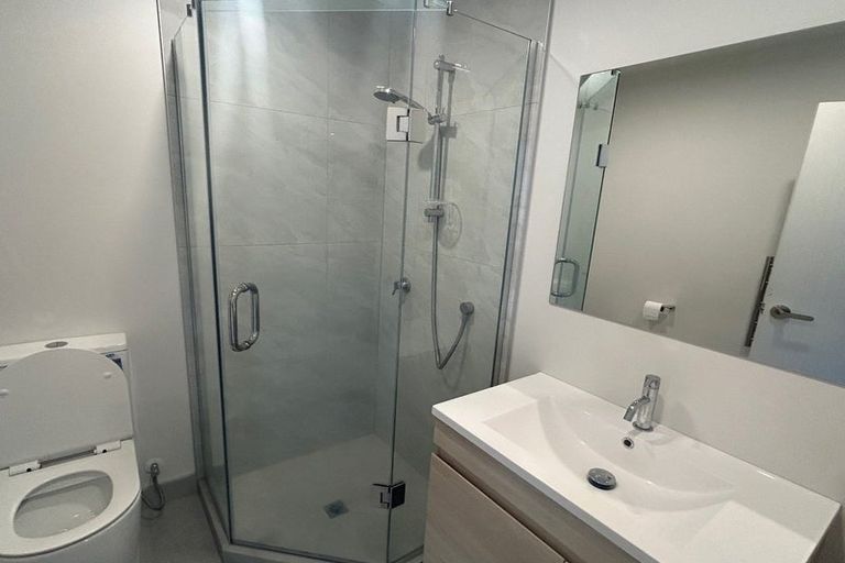 Photo of property in 5/22 Coniston Avenue, Te Atatu South, Auckland, 0610