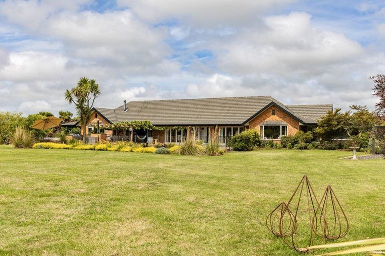 Photo of property in 398 Priors Road, Fernside, Rangiora, 7471