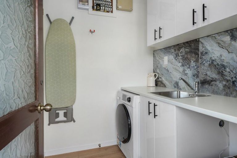 Photo of property in 45 Dunbarton Street, Redwood, Christchurch, 8051