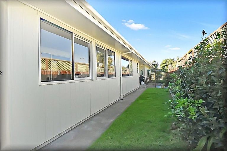 Photo of property in 2/11 Shamrock Street, Napier South, Napier, 4110