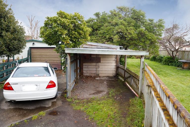 Photo of property in 50 Lombard Street, Palmerston North, 4410