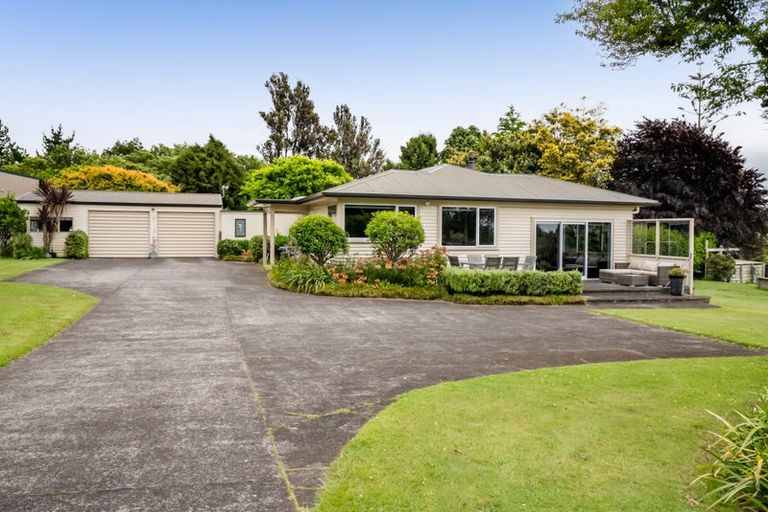 Photo of property in 218 Henwood Road, Paraite, New Plymouth, 4372