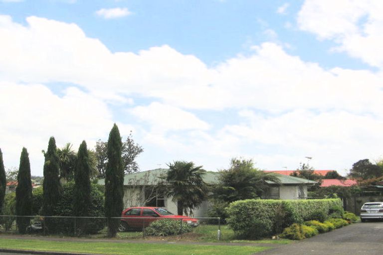 Photo of property in 27 Beresford Street, Pukekohe, 2120