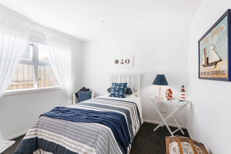 Photo of property in 90 Awataha Crescent, Pyes Pa, Tauranga, 3110