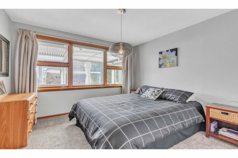 Photo of property in 75 Kowhai Avenue, Rangiora, 7400