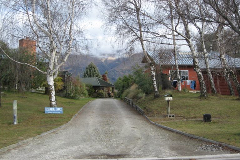 Photo of property in 33 Kowhai Drive, Wanaka, 9305