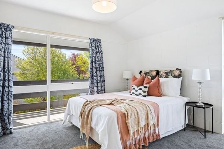 Photo of property in 5/107 Holly Road, St Albans, Christchurch, 8014