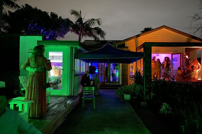 Photo of property in 3 Awanui Street, Birkenhead, Auckland, 0626