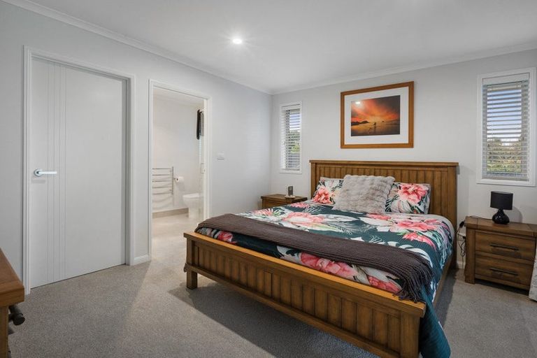 Photo of property in 15 Layla Place, Katikati, 3178