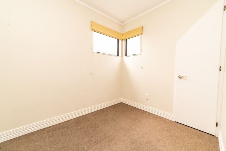 Photo of property in 6a Strowan Avenue, Fairfield, Hamilton, 3214