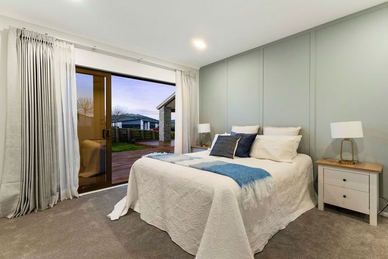 Photo of property in 2 Ulcoats Lane, Pokeno, 2402