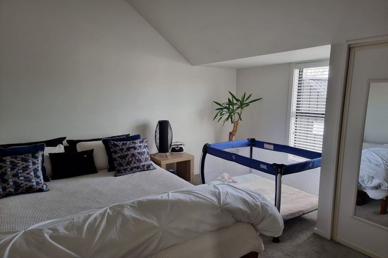 Photo of property in 2/49 Bishop Street, St Albans, Christchurch, 8014