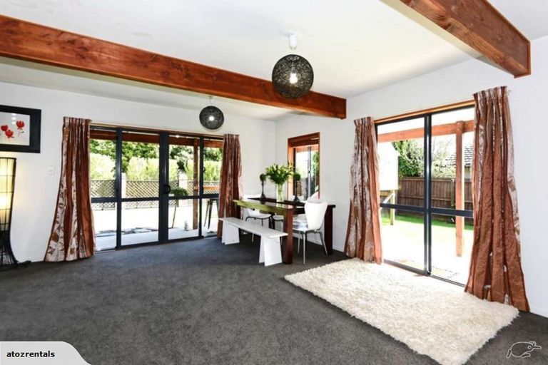 Photo of property in 1 Carinya Lane, Heathcote Valley, Christchurch, 8022