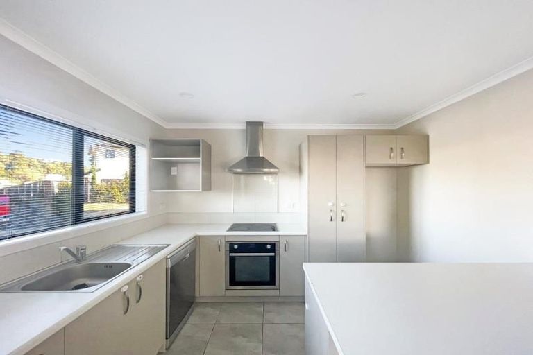 Photo of property in 1/12 Short Street, Claudelands, Hamilton, 3214