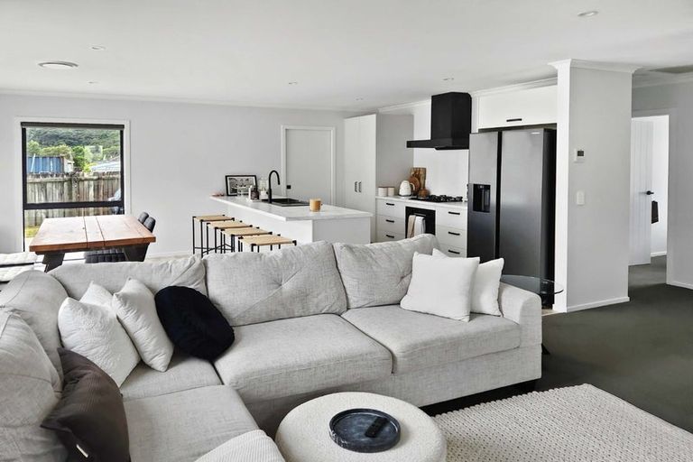 Photo of property in 16a Sharpe Crescent, Wainuiomata, Lower Hutt, 5014