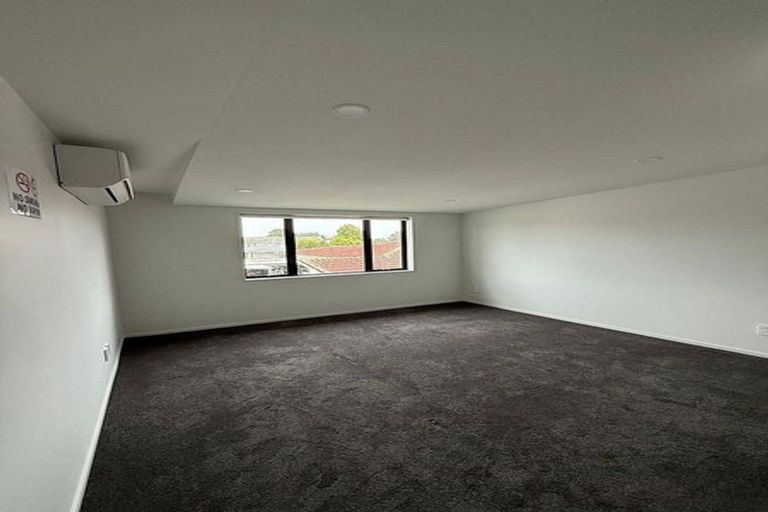 Photo of property in 4/30 Arnwood Street, Manurewa, Auckland, 2102