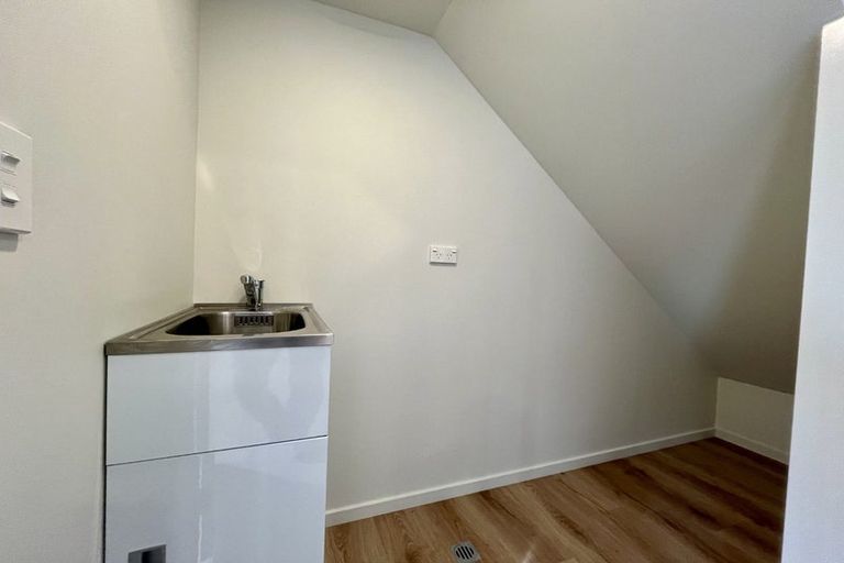 Photo of property in 3/11 Trist Place, Edgeware, Christchurch, 8013