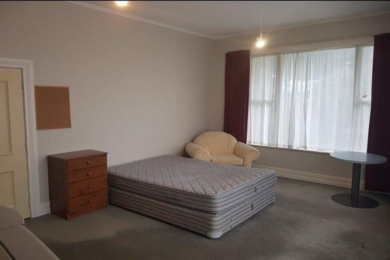 Photo of property in 1 Collina Terrace, Thorndon, Wellington, 6011