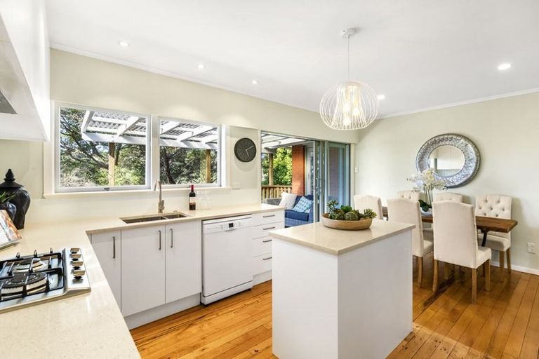 Photo of property in 86 Roseberry Avenue, Birkenhead, Auckland, 0626