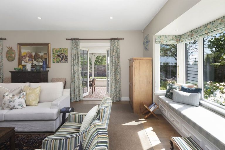 Photo of property in 37 Winchester Street, Merivale, Christchurch, 8014