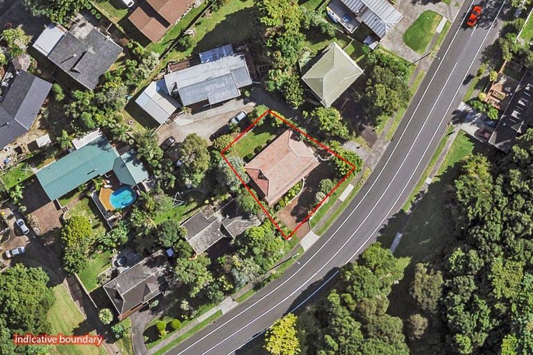 Photo of property in 24 Eugenia Rise, Totara Heights, Auckland, 2105