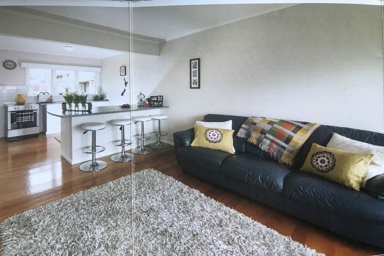 Photo of property in 7/15 Gladstone Road, Northcote, Auckland, 0627