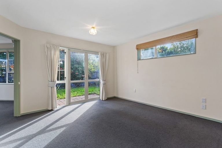 Photo of property in 23 Somerfield Street, Somerfield, Christchurch, 8024