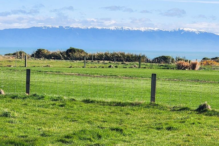 Photo of property in 15 Surrey Street, Orepuki, Riverton, 9881