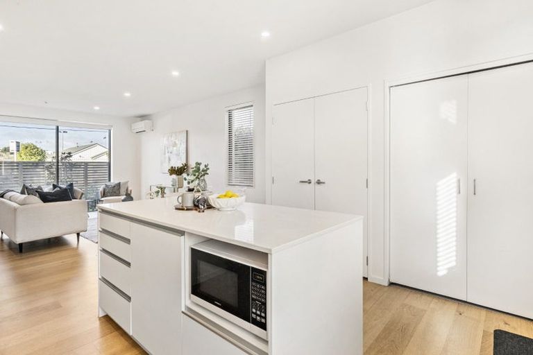 Photo of property in 10d Beauchamp Street, Karori, Wellington, 6012