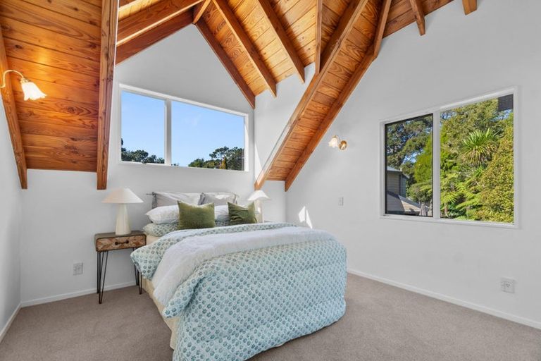Photo of property in 14 Rimu Rise, Albany, Auckland, 0632