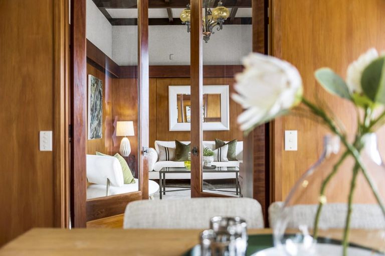 Photo of property in 4 Terrylyn Drive, Hillcrest, Auckland, 0627