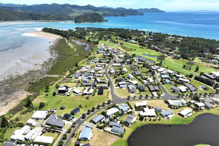 Photo of property in 128 Harbour Drive, Matarangi, Whitianga, 3592