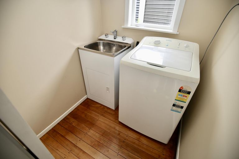 Photo of property in 65 Ranui Street, Dinsdale, Hamilton, 3204