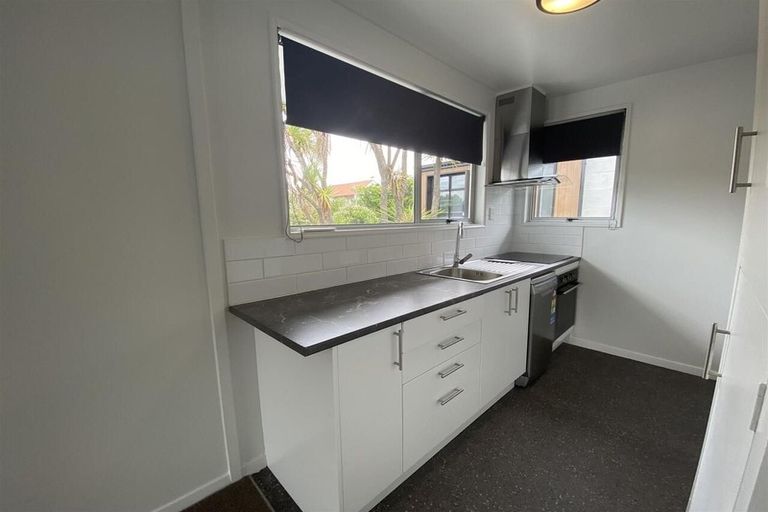 Photo of property in 2/93 Springfield Road, St Albans, Christchurch, 8014
