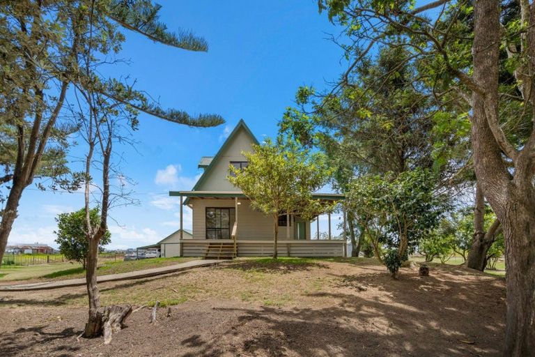 Photo of property in 165a Notorious Road East, Dargaville, 0371