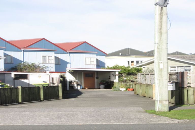 Photo of property in 96a Copeland Street, Epuni, Lower Hutt, 5011