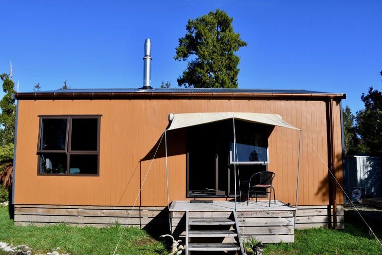 Photo of property in 64 Eco Place, Little Wanganui, Karamea, 7893