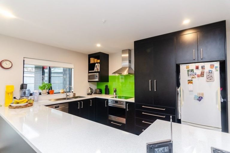 Photo of property in 63a Park Road, Carterton, 5713