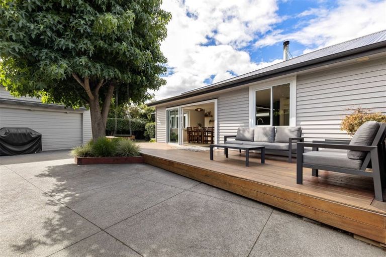 Photo of property in 10 Walnut Avenue, Strowan, Christchurch, 8052