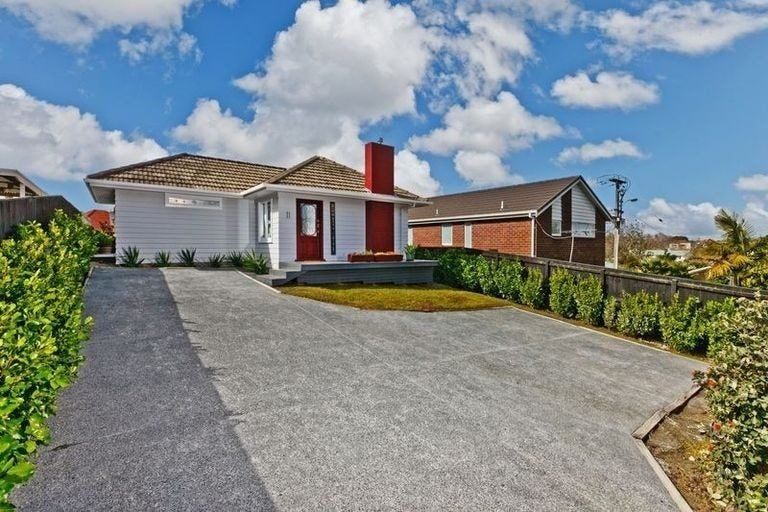 Photo of property in 120 Lake Road, Belmont, Auckland, 0622