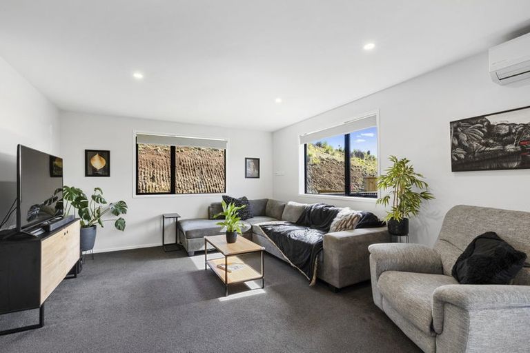 Photo of property in 5 Ruru Lane, Hurworth, New Plymouth, 4310