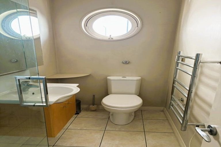 Photo of property in 18 Bayview Place, Timaru, 7910