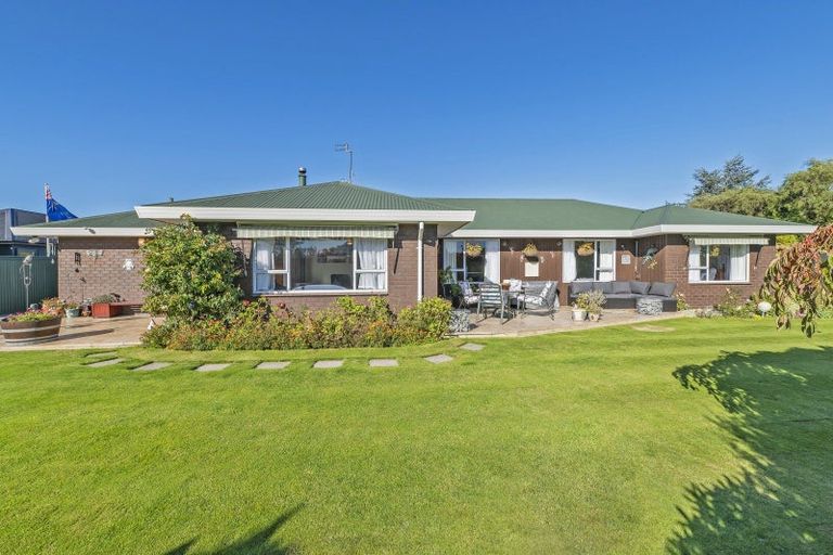 Photo of property in 39 Woodville Street, Leeston, 7632