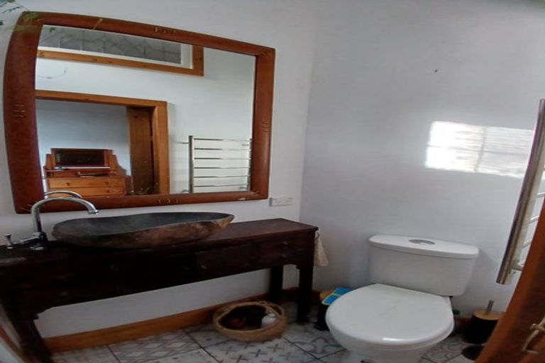 Photo of property in 102 Beach Road, Onerahi, Whangarei, 0110